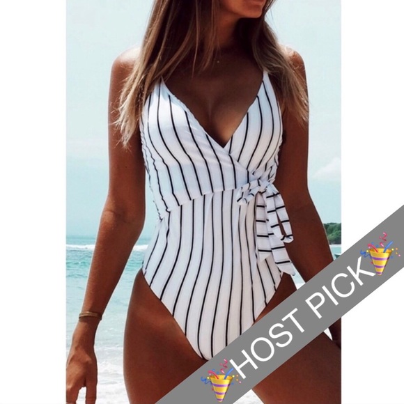 Other - 🎉HP🎉 NATALIA Stripe Side Tie Monokini